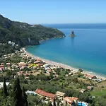 Holiday House Litsa With Parking And Gardens 50M From Agios Gordios Beach