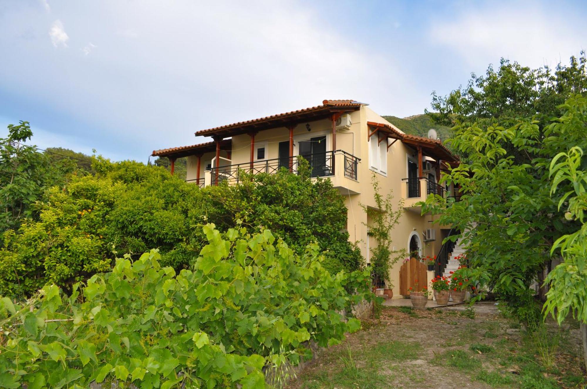 House Litsa With Parking And Gardens 50m From Agios Gordios Agios Gordios (Corfu)